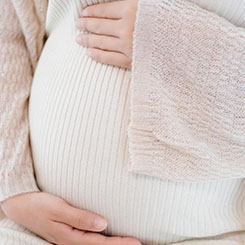 面壁智能🧜‍♂️的做法💟是让主模型基于❔👡语义自行判断是🗾🕴